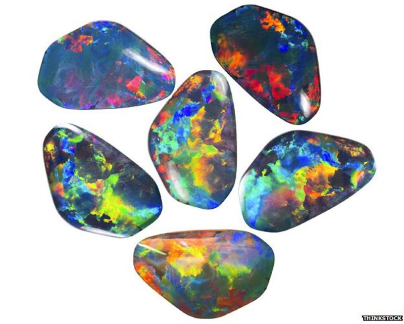 Dazzled by Australia's precious opals - BBC News