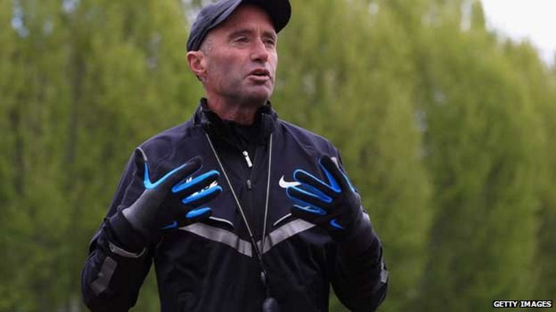 Top athletics coach Alberto Salazar faces doping claims - BBC News