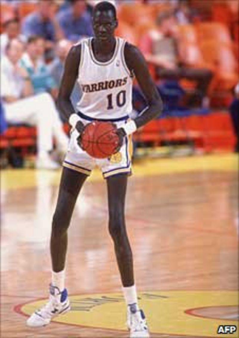 Sudan NBA basketball giant Manute Bol dies BBC News