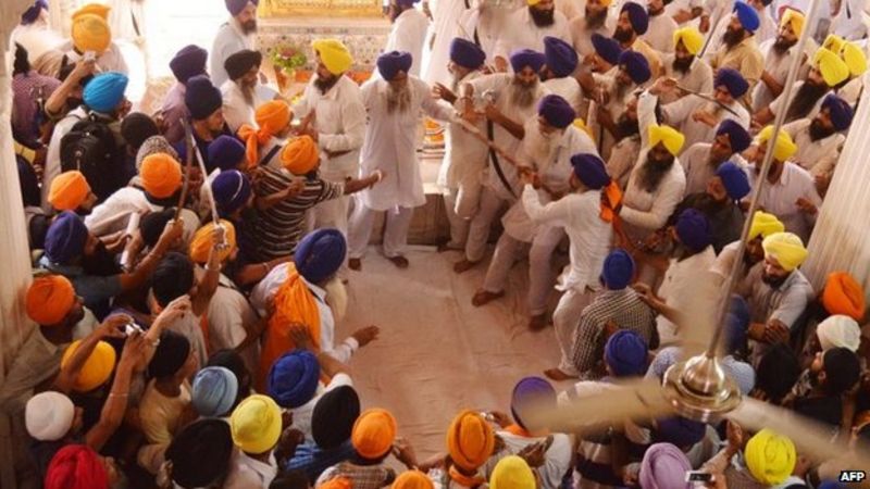 India Sikh Groups Clash At Golden Temple Bbc News