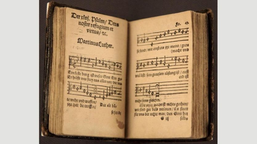 Un libro de música antiguo