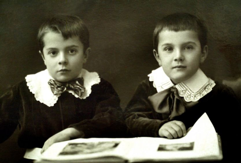 Борис Патон з братом у дитинстві