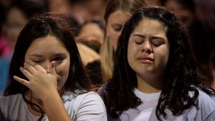 Buổi thắp nến cầu nguyện cho 20 nạn nhân của vụ xả súng tại tiệm Walmart ở Cielo Vista Mall, El Paso, Texas, hôm 4/9/2019