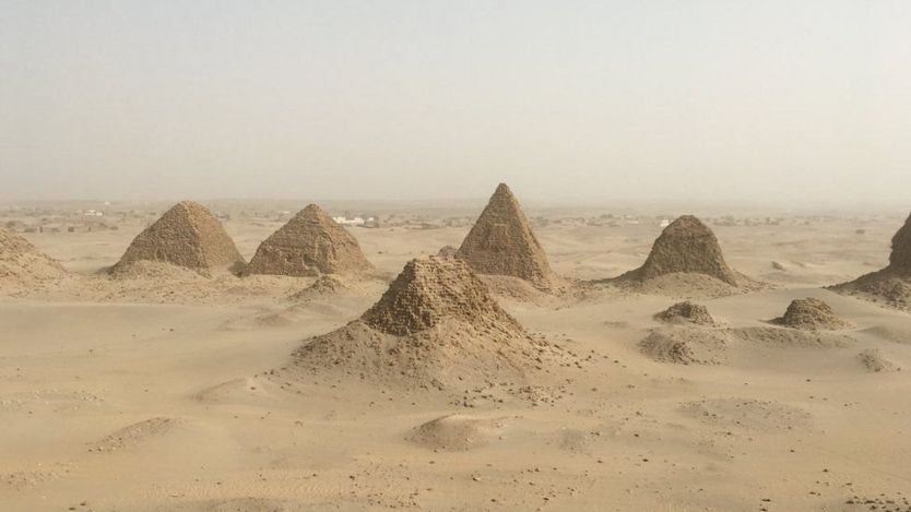 أهرامات السودان أكثر عددا من أهرامات مصر