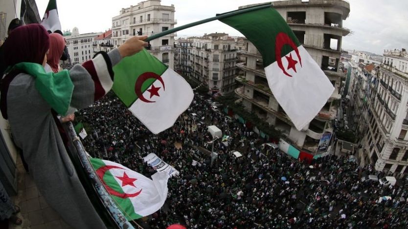 المتظاهرون الجزائريون في 22 مارس/آذار 2019