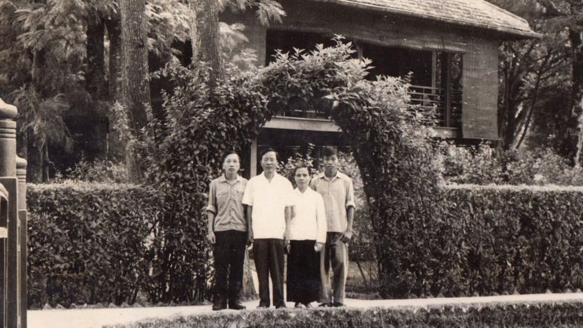Gia đình ông Nguyễn Hữu Vinh