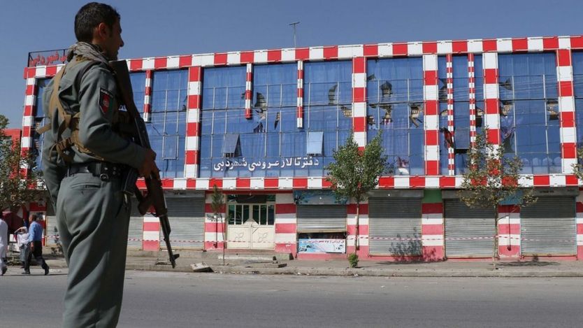 Kelompok ISISI mengklaim bertanggungjawab atas serangan bom itu.