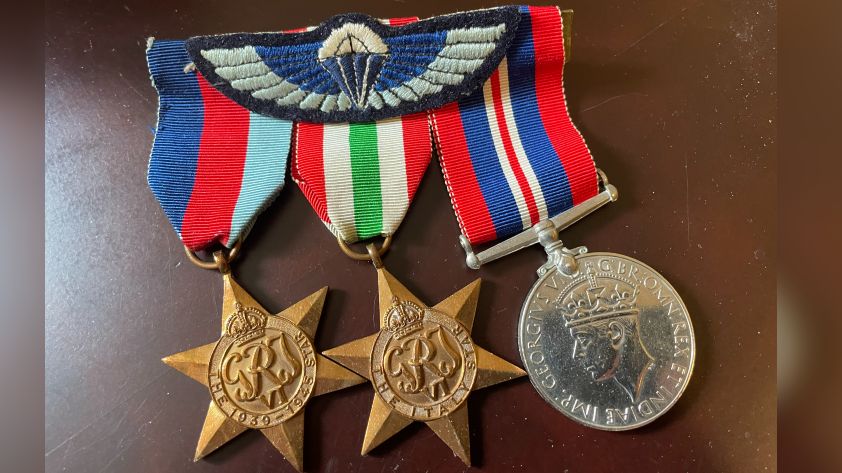 WW2 medals awarded to Mr MacKinnon Pattison 