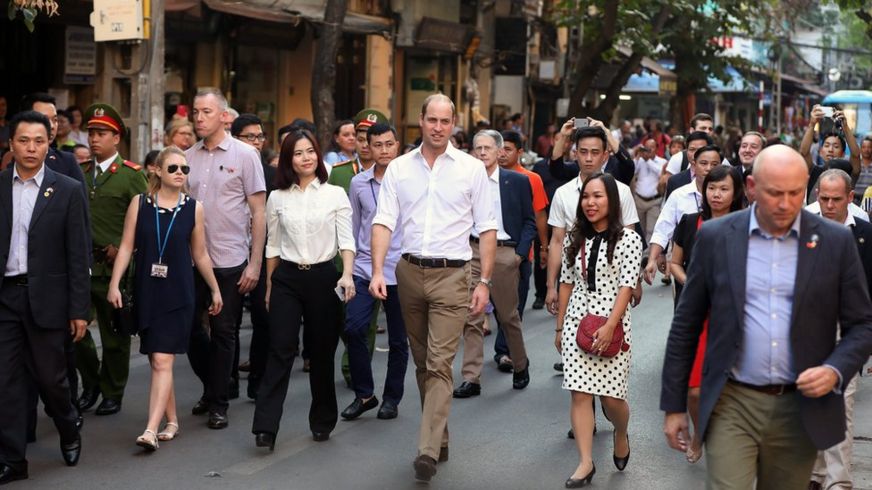 Hoàng tử Anh William (Công tước xứ Cambridge) lần đầu tiên thăm Việt Nam