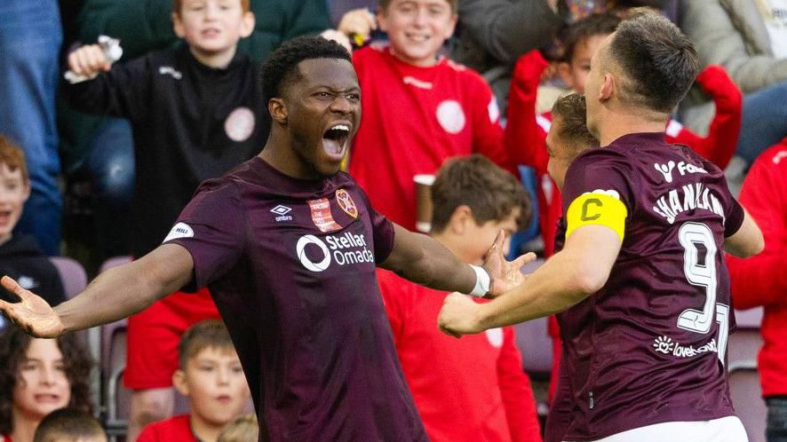 Hearts enjoyed a 4-0 win over St Mirren on Saturday