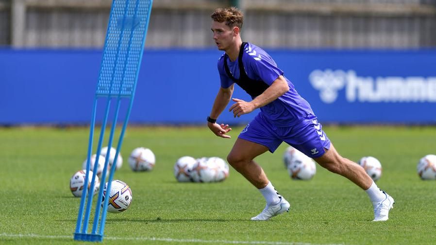 I'm really excited to see how Lewis Warrington progresses' - Your hopes for  Everton's pre-season - BBC Sport