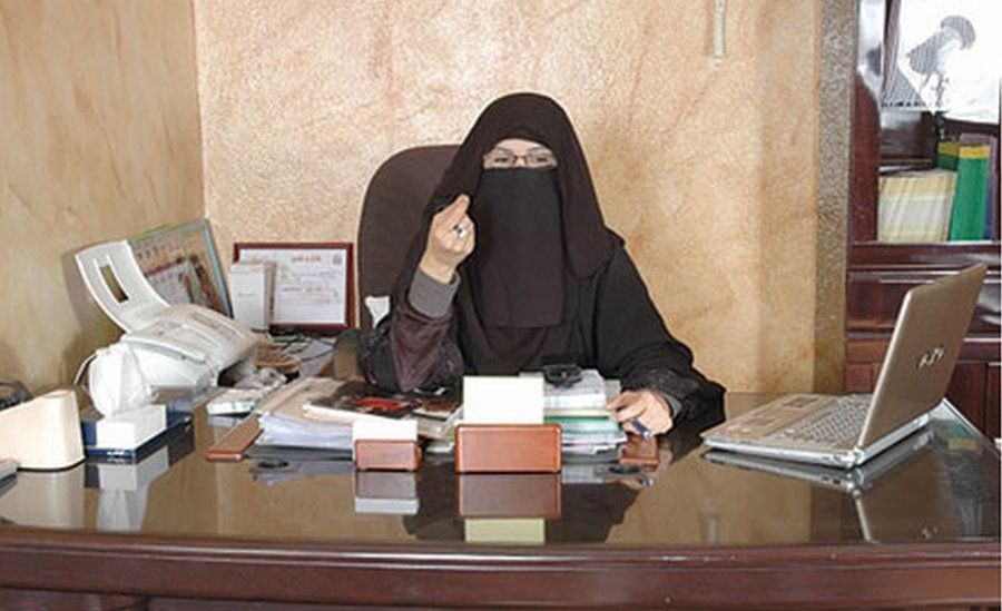 Saudi S First Women Councillors Get Media Exposure Bbc News