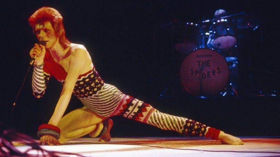 Bowie, 1973