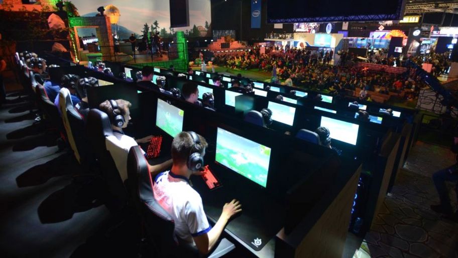 fortnite players - esl katowice fortnite tournament players