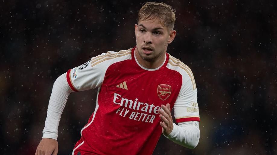 Arsenal: Smith Rowe to face Brentford after 'mixed' 2023 - BBC Sport