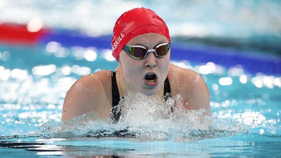 Poppy Maskill in the pool