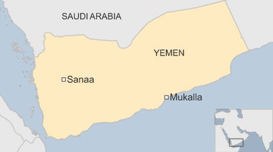 Yemen conflict: IS suicide attack kills 31 police recruits - BBC News