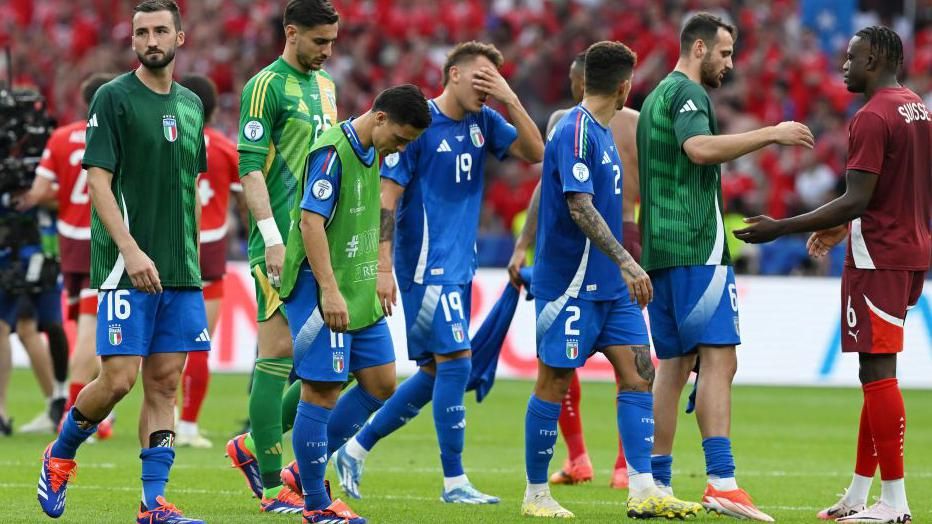 Italy players looking dejected