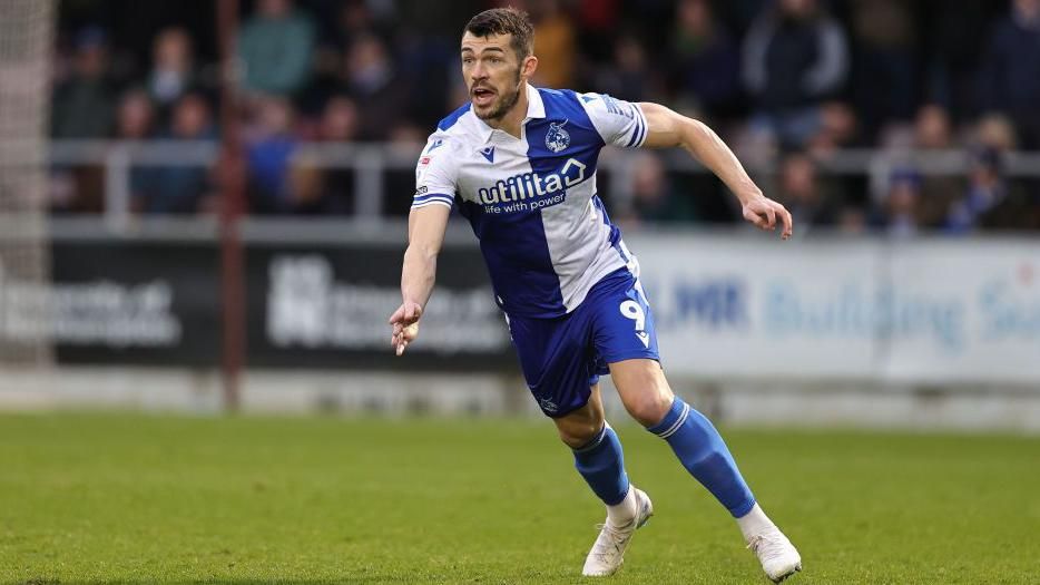  John Marquis in action for Bristol Rovers