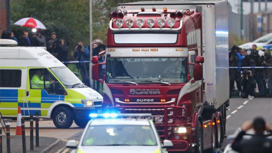 Lorry in Essex in police cordon