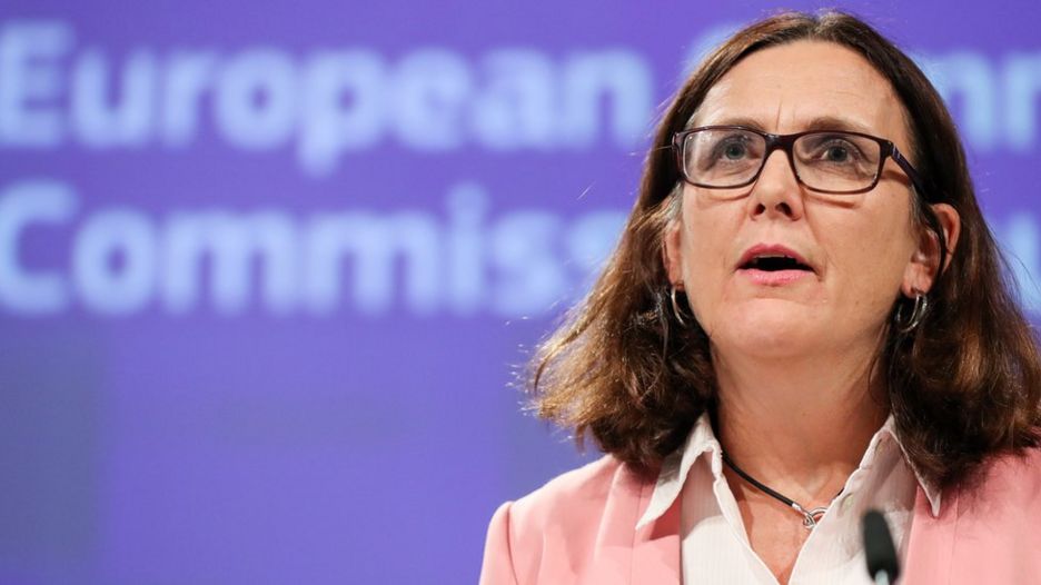 Ủy viên Thương mại EU Cecilia Malmstrom tại họp báo về hiệp định với Việt Nam hôm 17/10