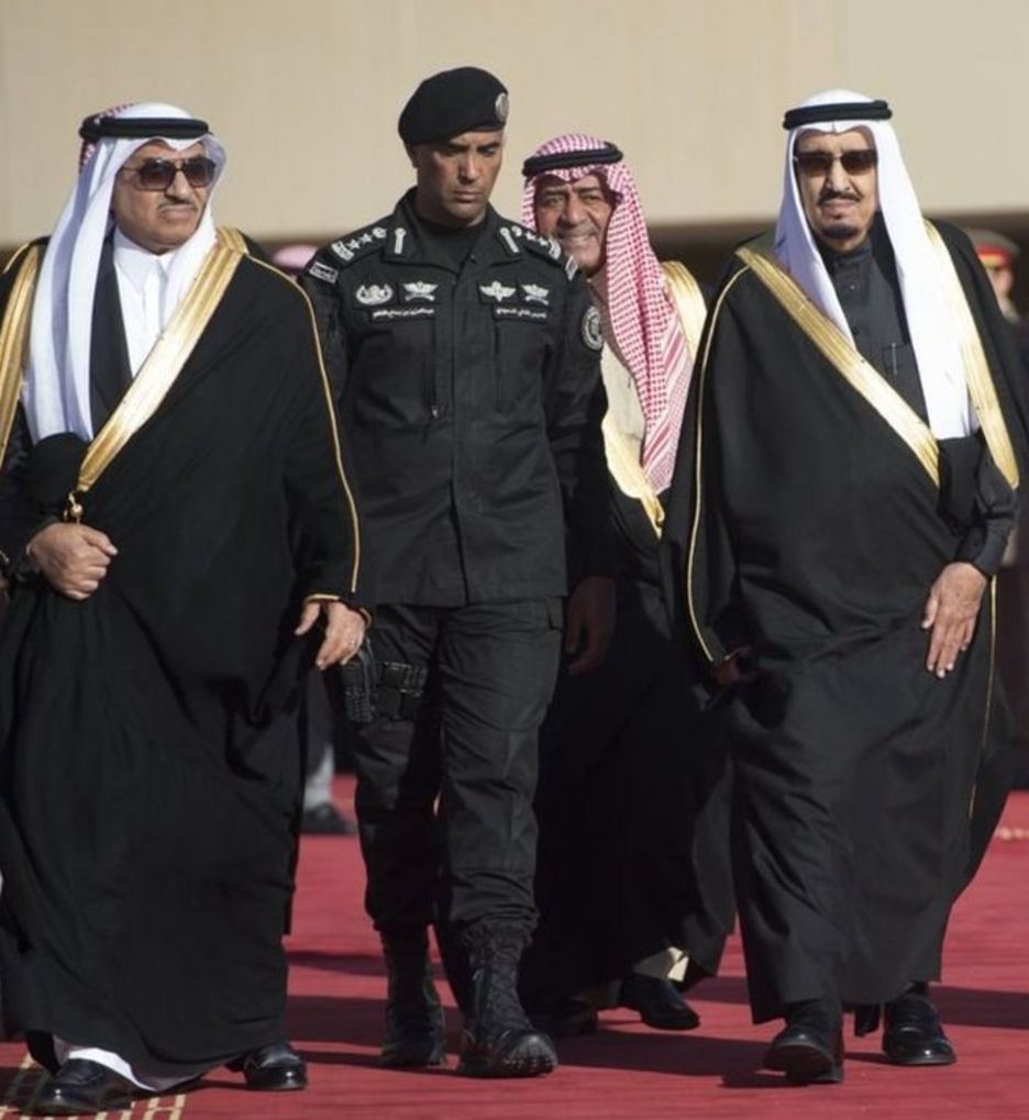 سرتیپ الفغم یا لباس نظامی در کنار پادشاه عربستان