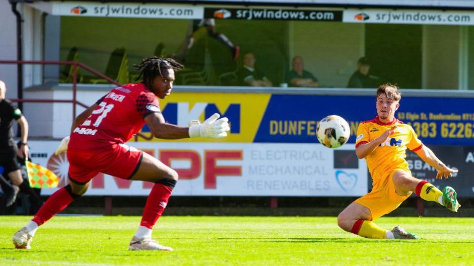 Ayr's Alfie Bavidge takes a shot during a William Hill Championship match between Dunfermline Athletic and Ayr United at KDM Group at East End Park, on August 31, 2024, in Dunfermline, Scotland. (Photo by Ewan Bootman / SNS Group)