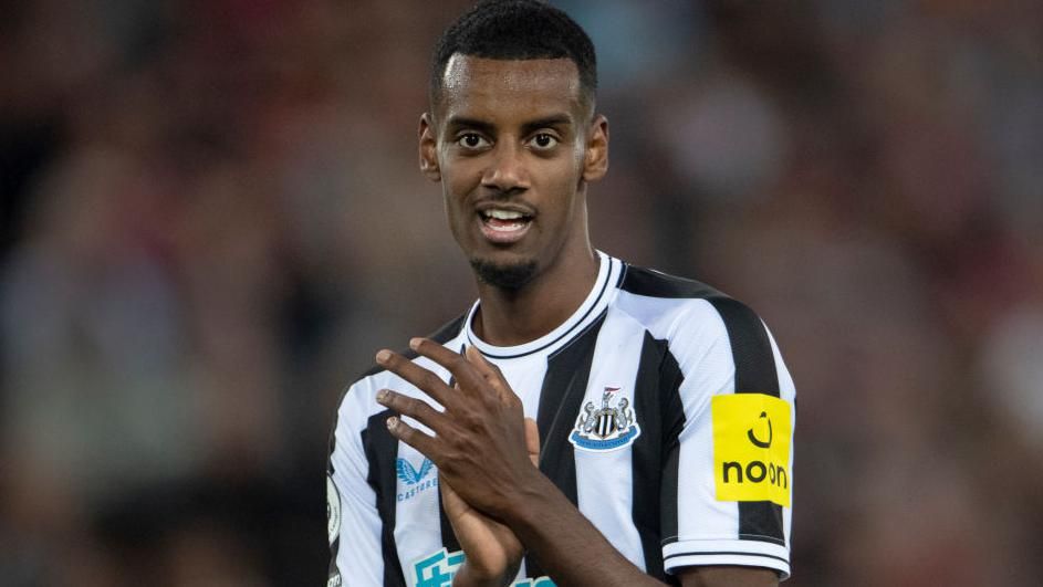Newcastle United news: 'Excellent' Isak 'delivered what we wanted' - Howe - BBC Sport