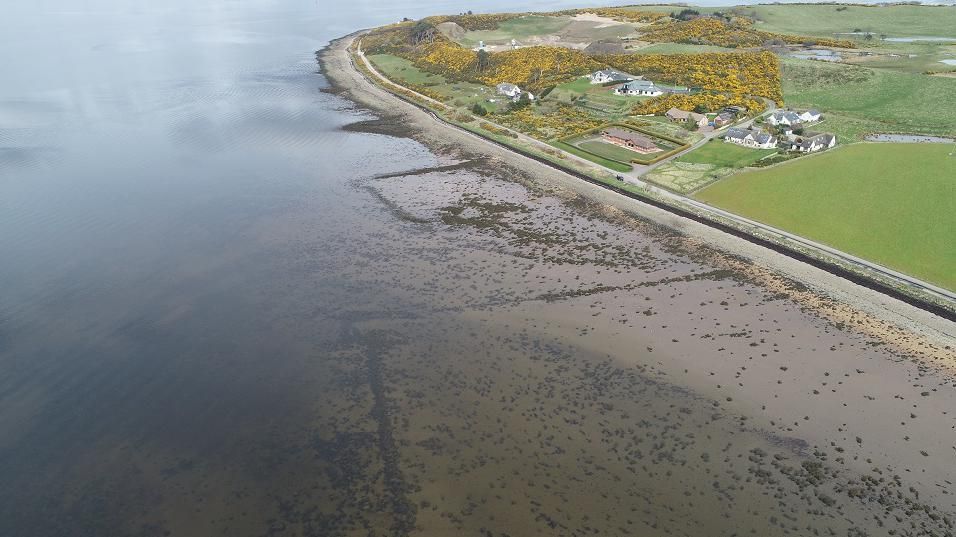 Boulder-built fish traps