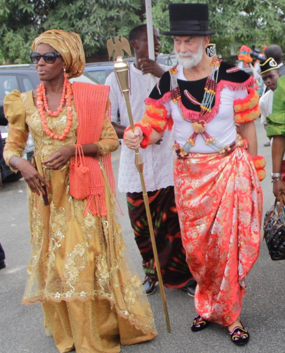 Obonganwan Nsidung Barbara (ONB) and HRH Prince Michael of Kent, in Efik attire as he went to the Palace of the Obong of Calabar to receive an Efik Chieftaincy Title - Ada Idagha Ke Efik Eburutu, in 2017.