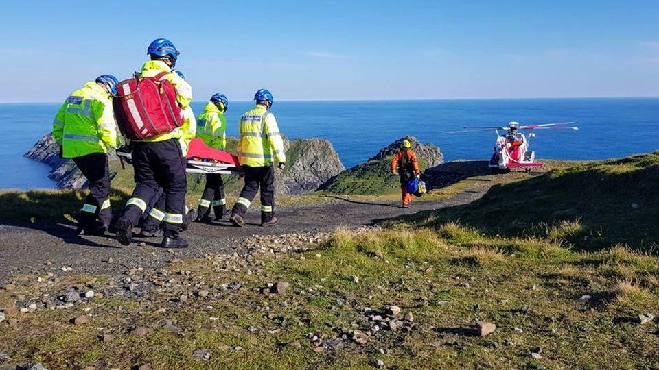 Life on the 82 other Great British islands - BBC News