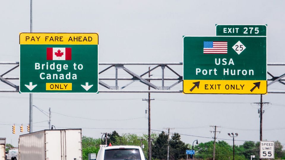 Frontera canadiense con EE.UU.