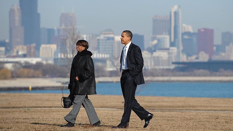 Barack Obama and Marian Robinson in 2009