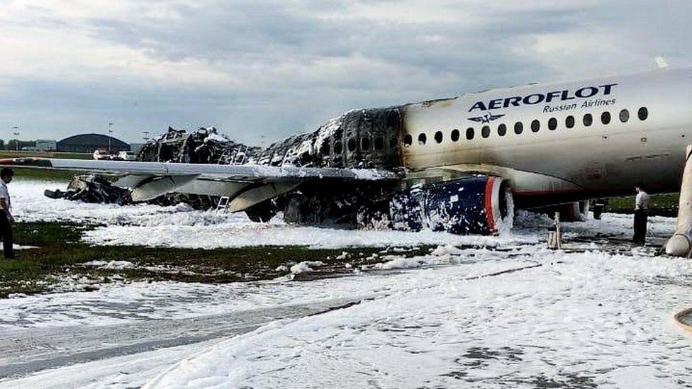 aeroflot-plane-crash-41-killed-on-russian-jet-bbc-news