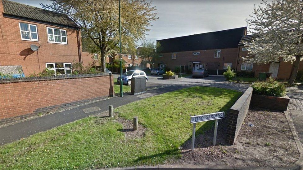 Arrest after man stabbed in leg during Nottingham fight BBC News