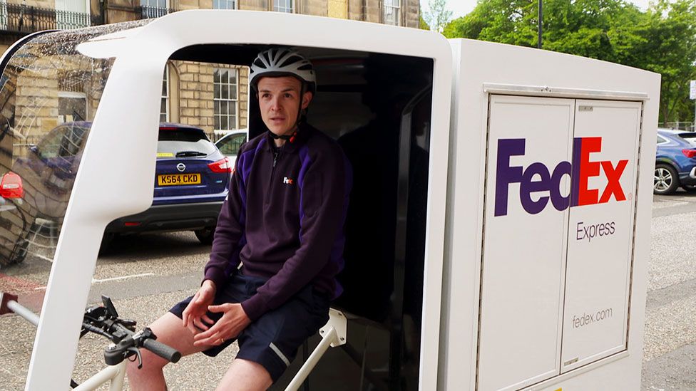 Fedex rider James Challoner makes deliveries from an e-cargo bike