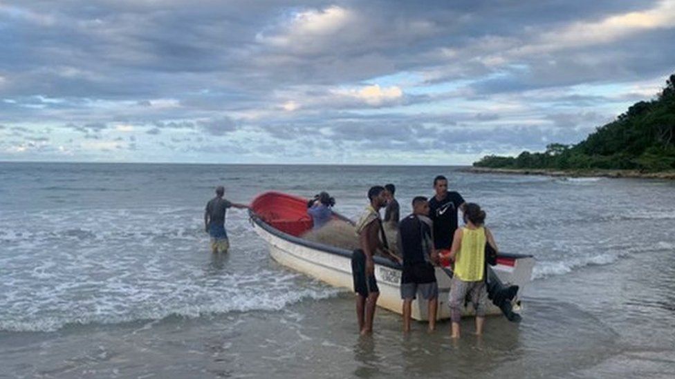 Fishermen take to the sea in Venezuela