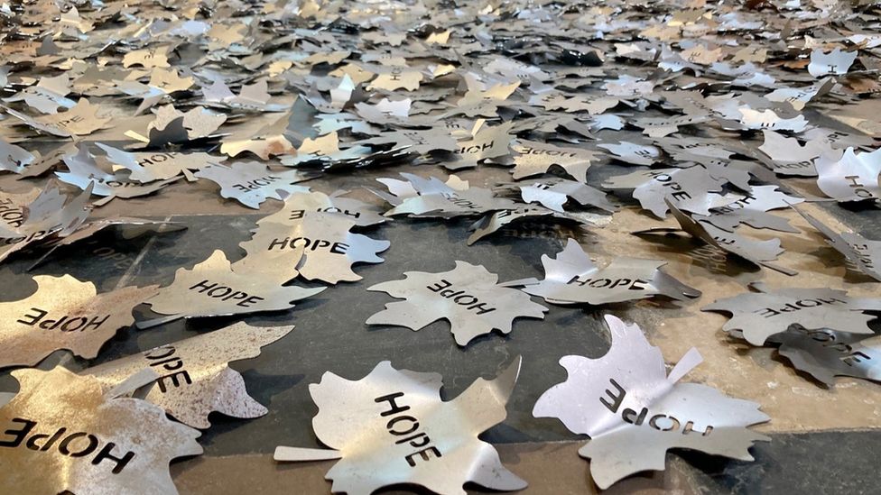 'Hope' leaves in the cathedral