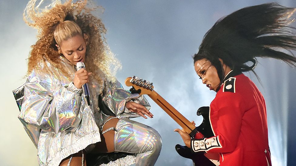 Beyoncé performing in Cardiff