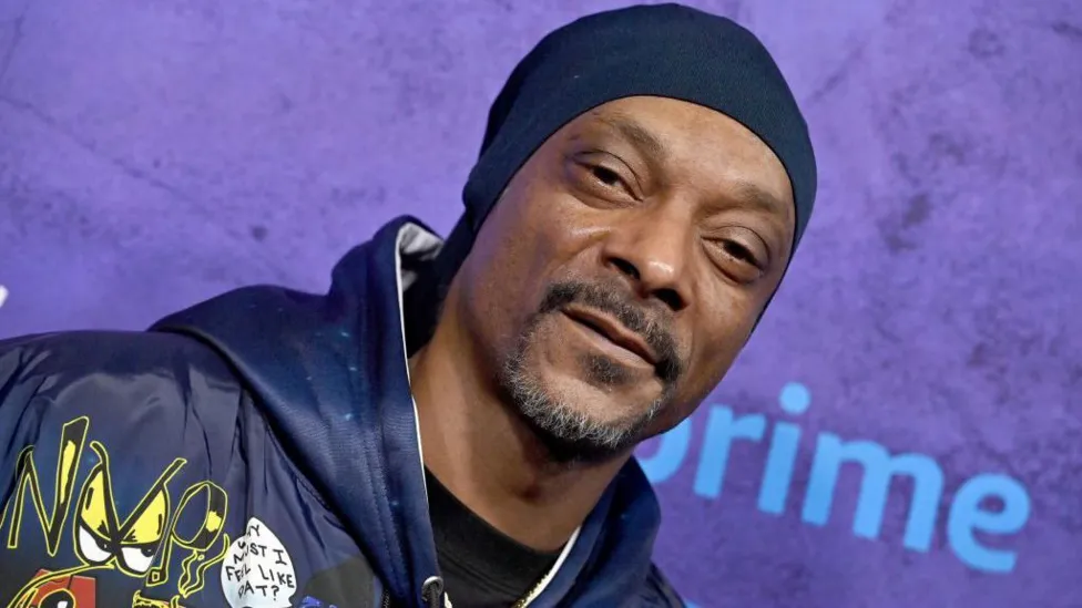 Rap Icon Snoop Dogg Chosen to Bear Olympic Torch.