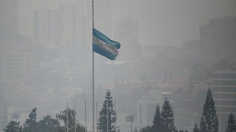 Air pollution in Honduran city is 50 times higher than guidelines - BBC ...