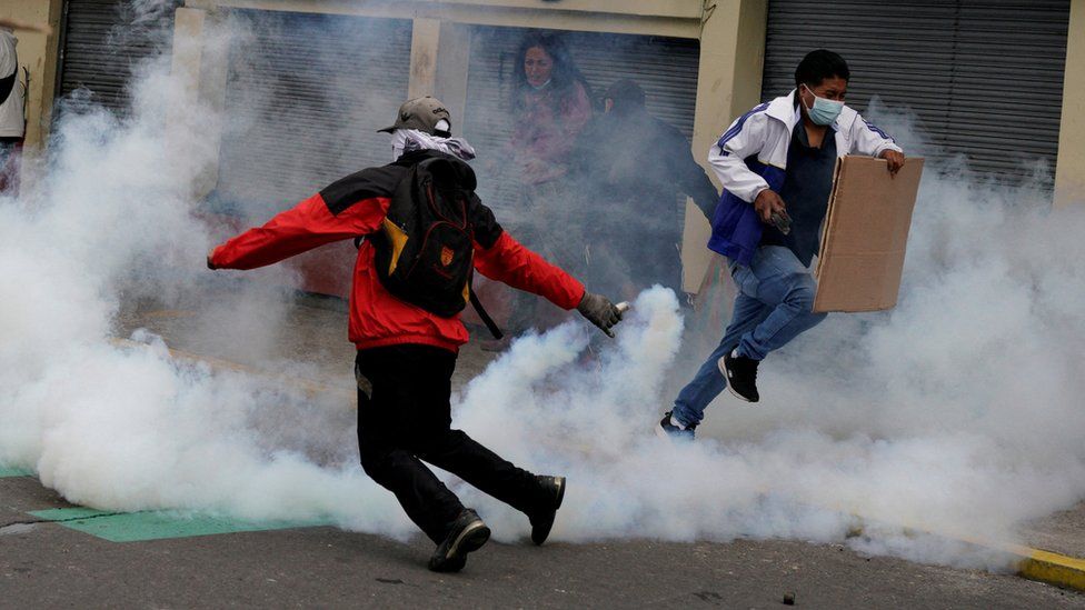 Rioters in Quito, 21 June 2022