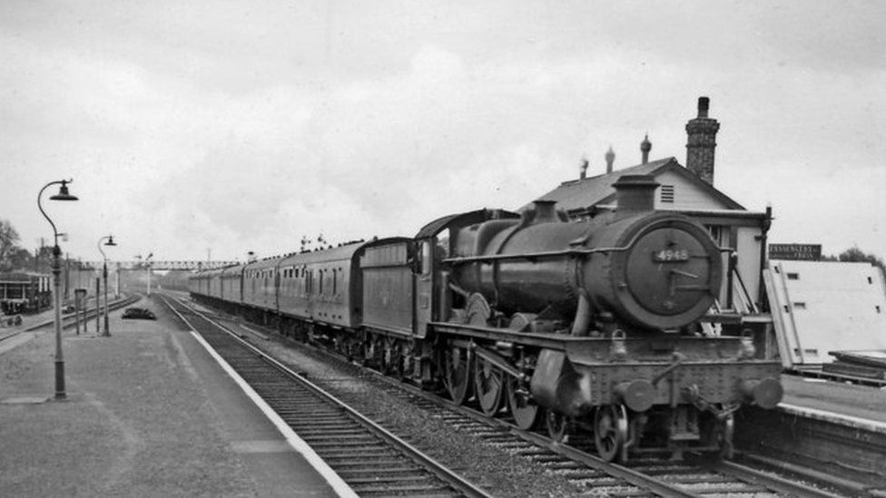 Steam train Northwick Hall passes through the old Magor station in 1961