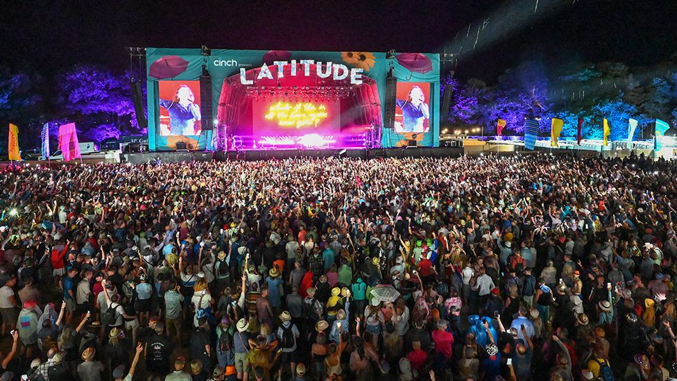 Thousands stand in front of the Obelisk Arena stage at Latitude