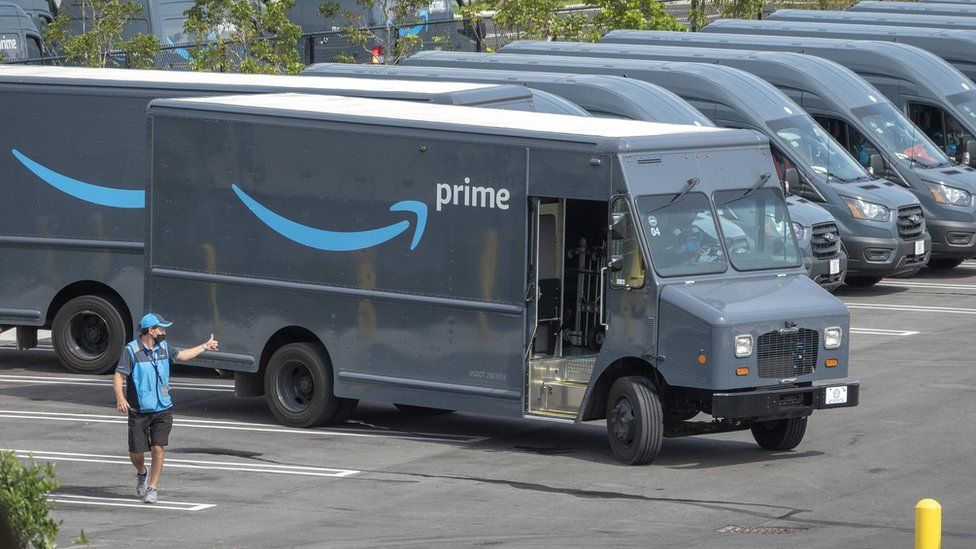 Amazon apologises for wrongly denying drivers need to urinate in ...