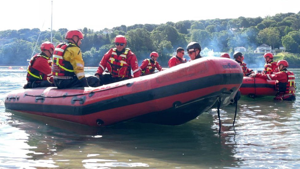 Northumberland Fire and Rescue train on the Menai Strait in July 2022