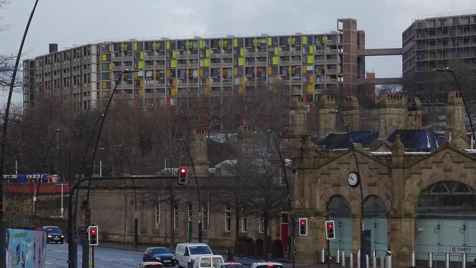 'I Love You Will U Marry Me' Sheffield graffiti removal sparks anger