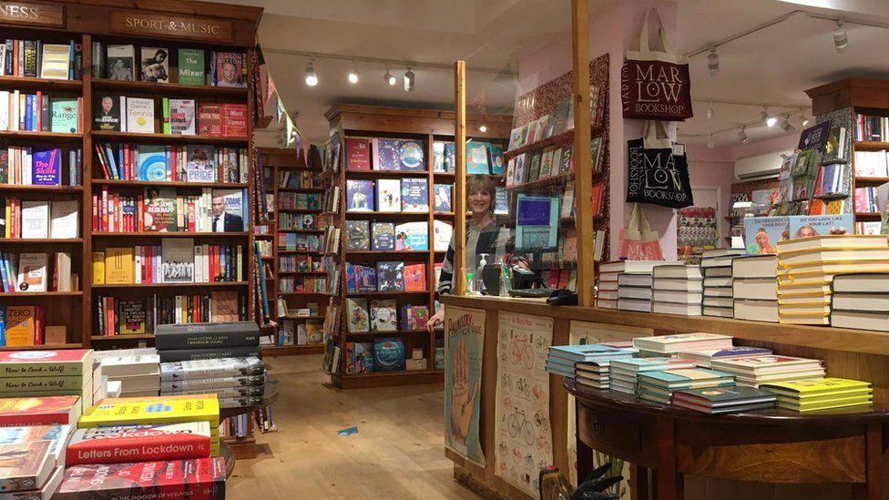 Covid19 tier 4 People and businesses adapt at 'busiest time of the year' BBC News