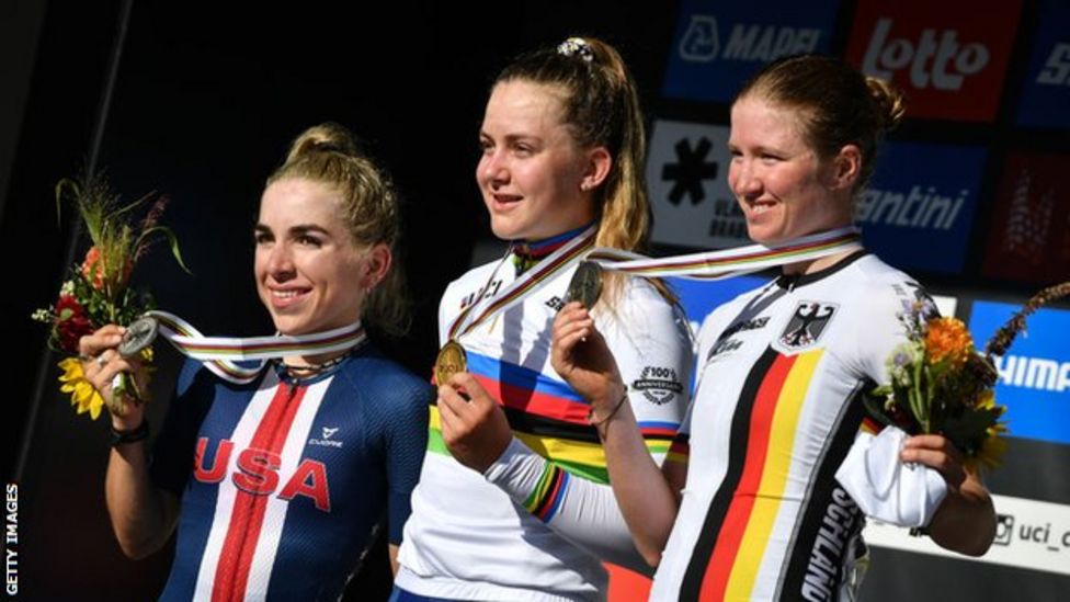 GB's Zoe Backstedt wins women's junior road race at World Championships ...