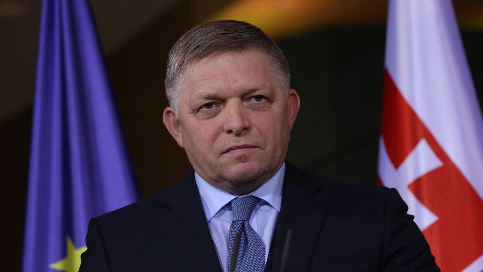 Robert Fico Slovak Pm In Hospital After Being Shot Bbc Newsround